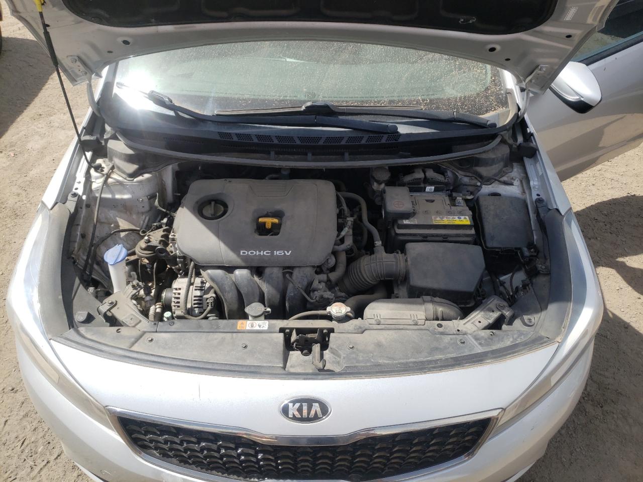 Photo 7 from auction – 2017 KIA FORTE LX with VIN 3KPFK4A79HE060983