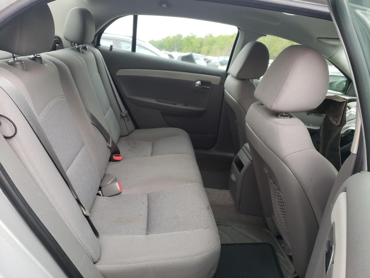 Photo 6 from auction – 2011 CHEVROLET MALIBU LS with VIN 1G1ZA5EUXBF351827