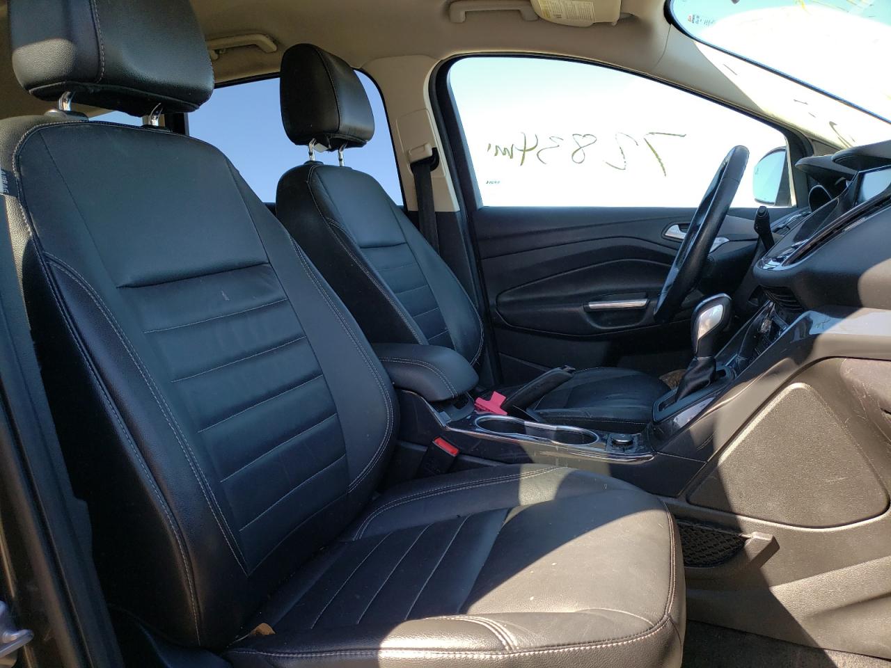 Photo 5 from auction – 2015 FORD ESCAPE TIT with VIN 1FMCU9J91FUC00305