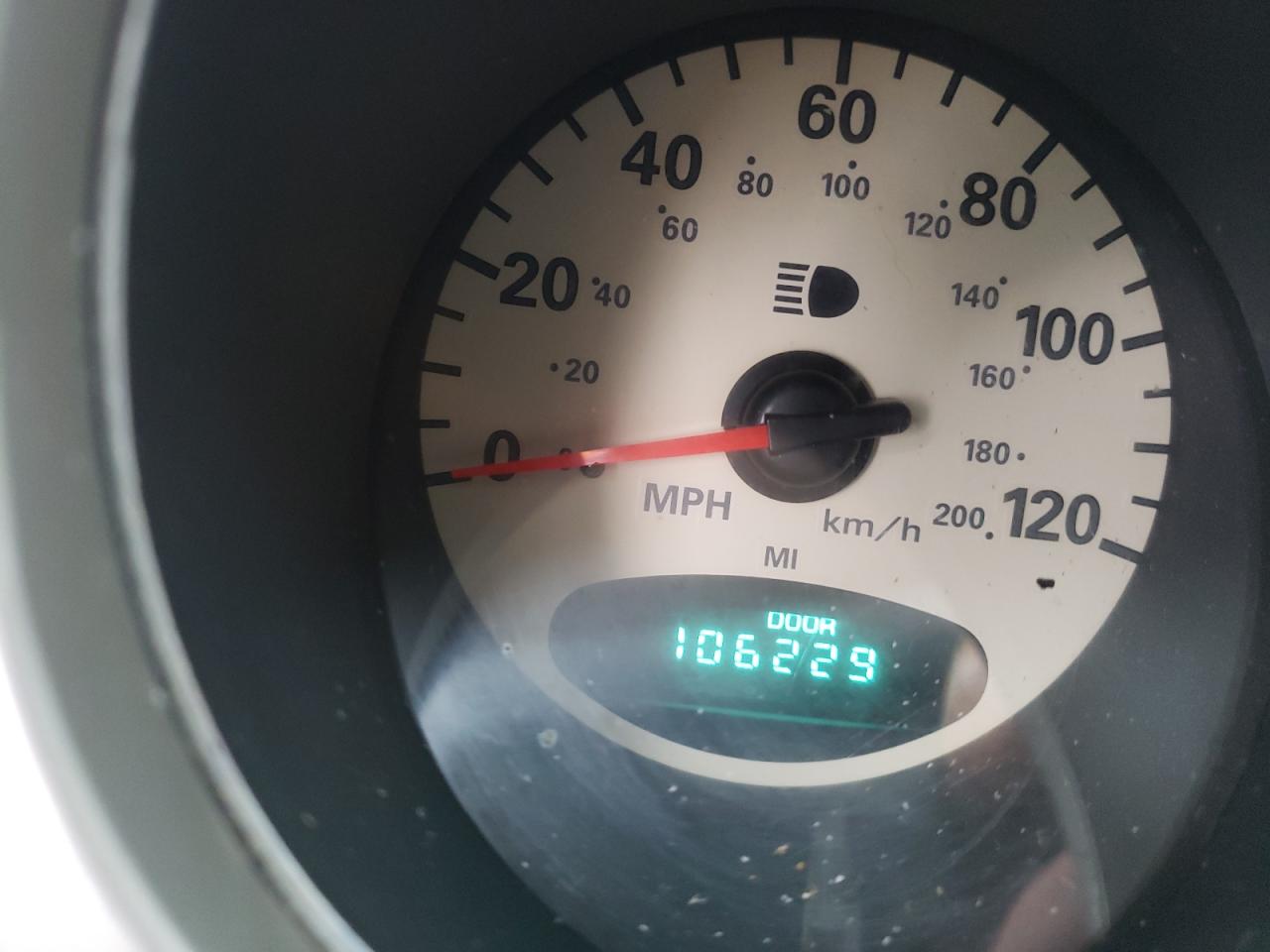 Photo 8 from auction – 2003 CHRYSLER PT CRUISER with VIN 3C8FY68B53T509955