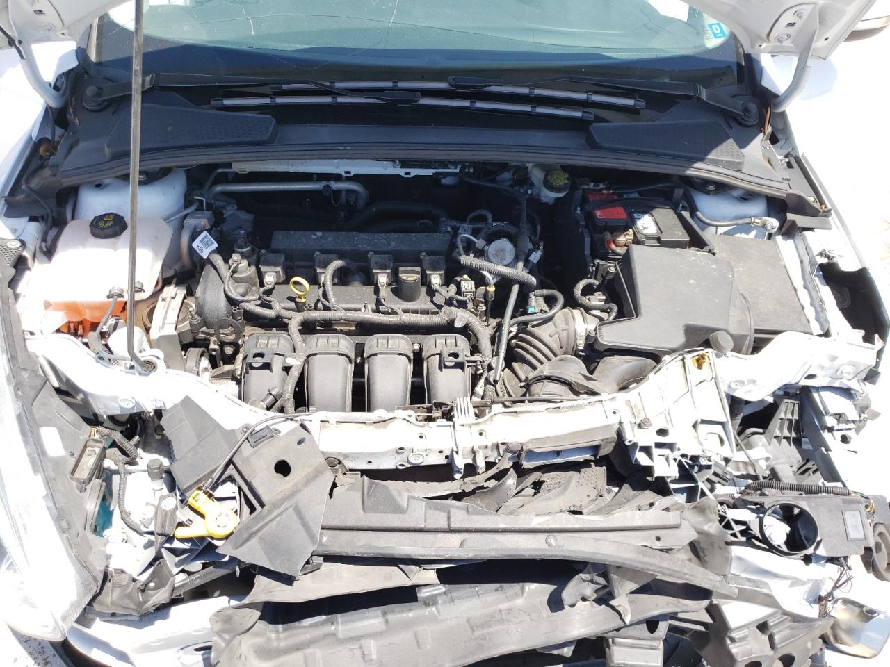 Photo 7 from auction – 2016 FORD FOCUS SE with VIN 1FADP3K21GL350314