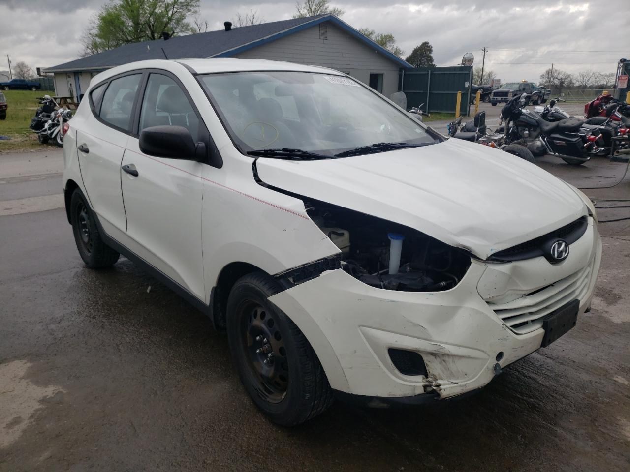 Photo 1 from auction – 2011 HYUNDAI TUCSON GL with VIN KM8JT3AB3BU145277
