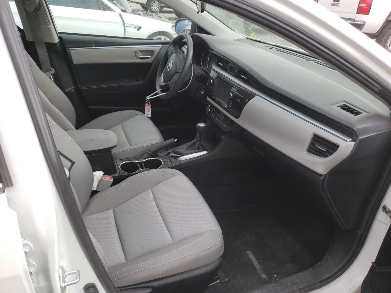 Photo 5 from auction – 2016 TOYOTA COROLLA EC with VIN 5YFBPRHE1GP392656