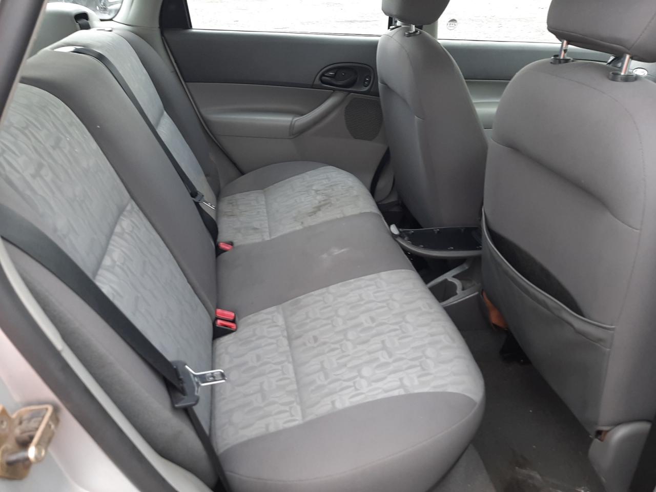 Photo 6 from auction – 2005 FORD FOCUS ZXW with VIN 1FAFP36N85W196970