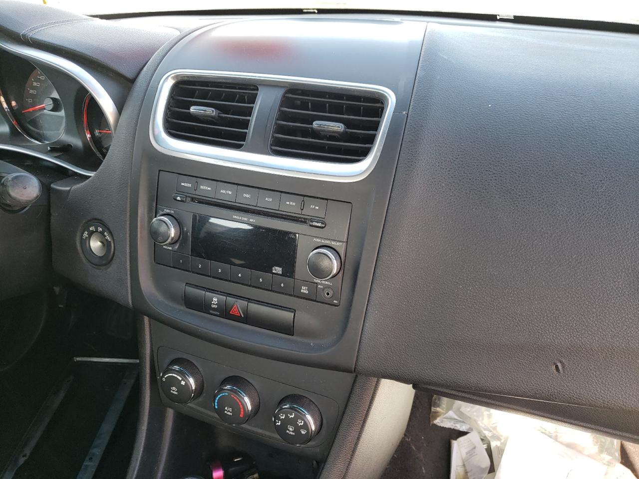 Photo 9 from auction – 2011 DODGE AVENGER EX with VIN 1B3BD4FB9BN626134