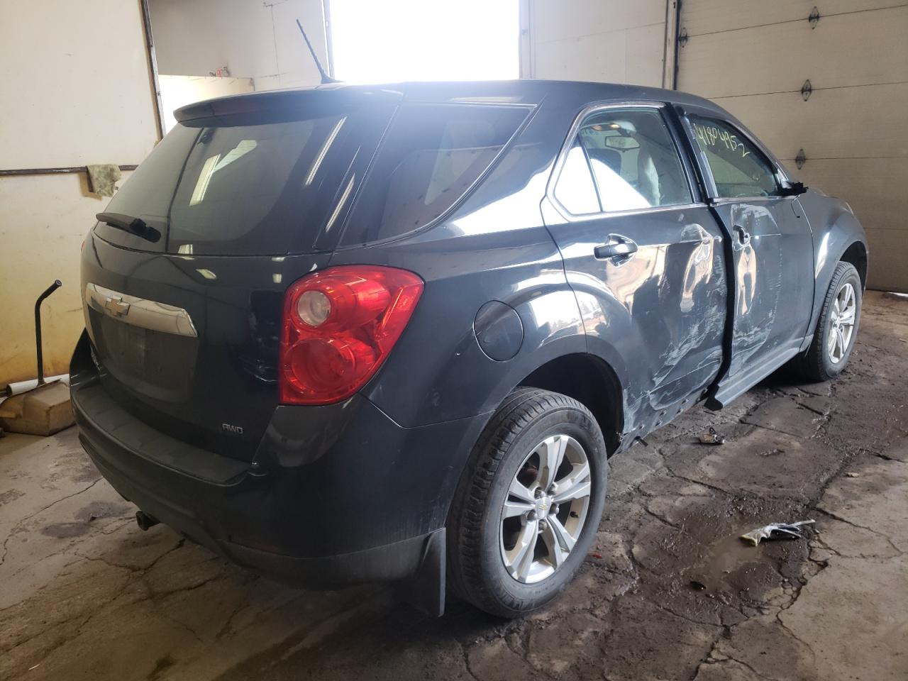 Photo 4 from auction – 2014 CHEVROLET EQUINOX LS with VIN 2GNFLEEK3E6183473
