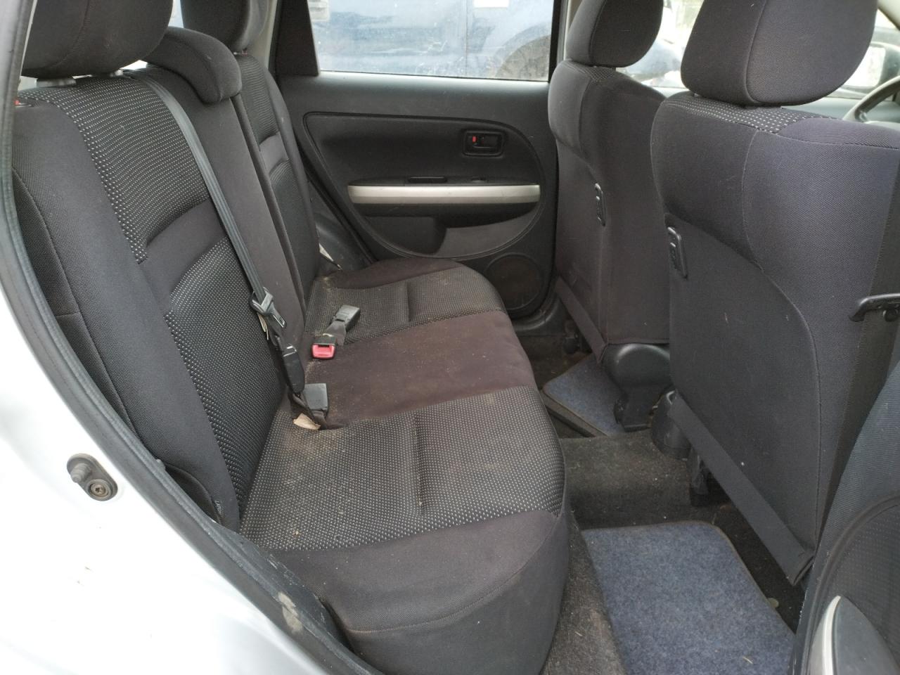 Photo 6 from auction – 2004 TOYOTA SCION XA with VIN JTKKT624540065234