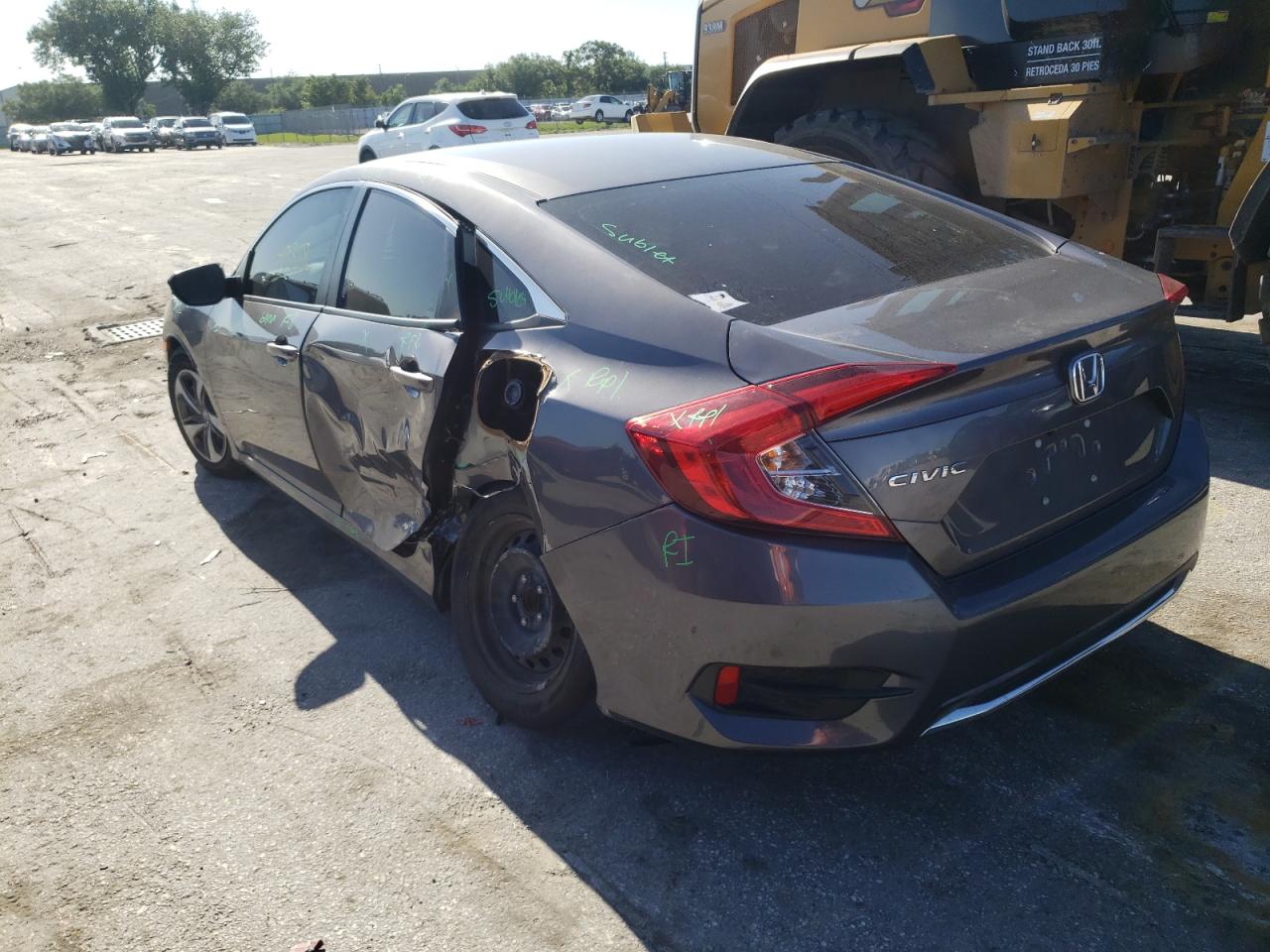 Photo 3 from auction – 2019 HONDA CIVIC LX with VIN 19XFC2F62KE029504