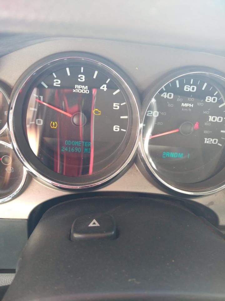 Photo 8 from auction – 2008 GMC SIERRA K25 with VIN 1GDHK29K28E216066