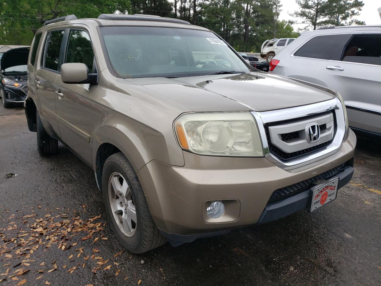 HONDA PILOT EXL 2010 with VIN 5FNYF3H62AB015145 - Photo from auction