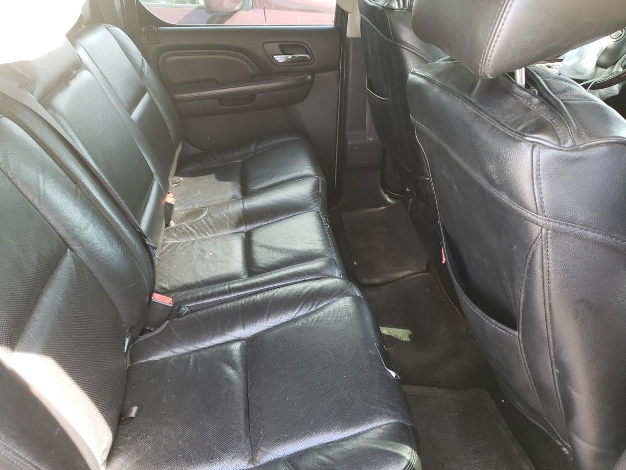 Photo 6 from auction – 2011 CADILLAC ESCALADE E with VIN 3GYT4MEF5BG318713