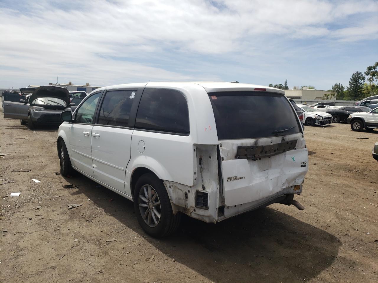 Foto 3 de la subasta – 2014 DODGE GRAND CARA con VIN 2C4RDGEG4ER357396