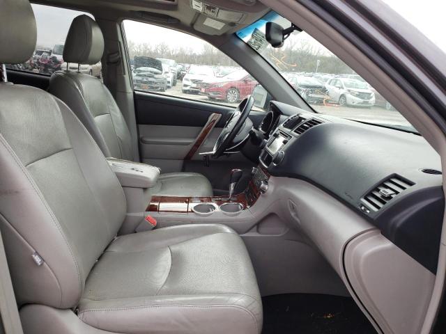 Photo 5 from auction – 2013 TOYOTA HIGHLANDER with VIN 5TDDK3EHXDS197466