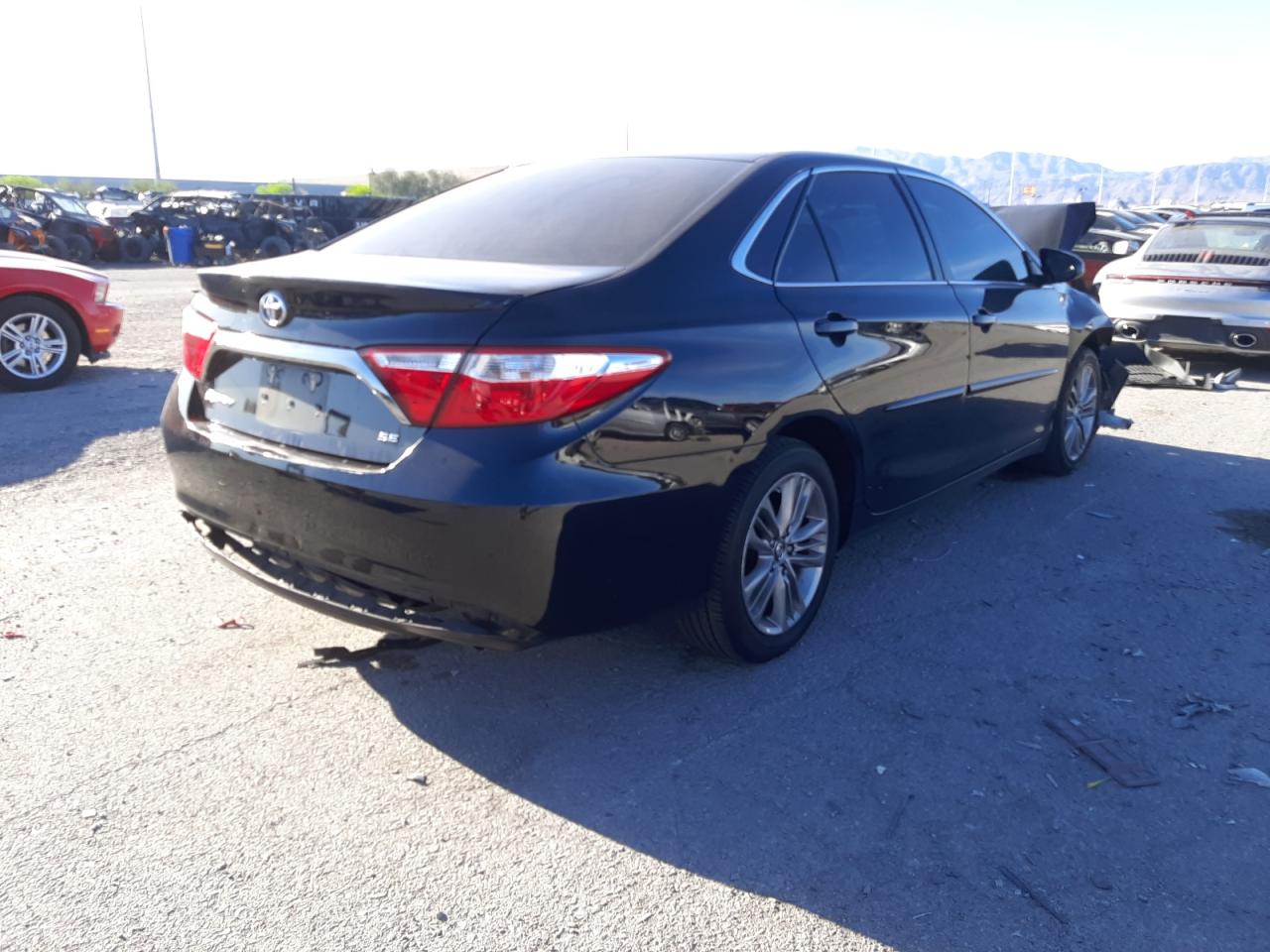 Photo 4 from auction – 2017 TOYOTA CAMRY with VIN 4T1BF1FK1HU695918