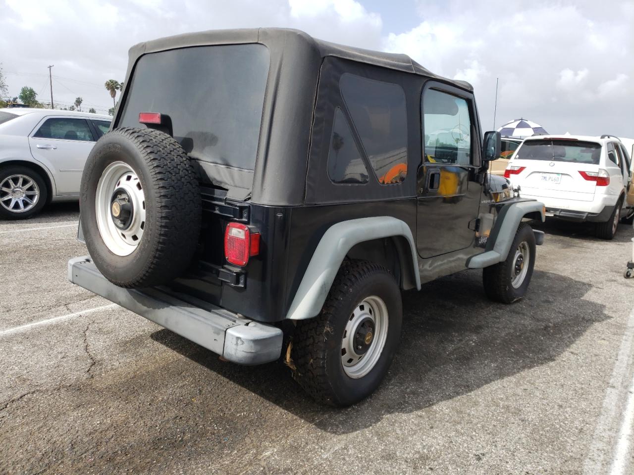 Foto 4 de la subasta – 2000 JEEP WRANGLER / con VIN 1J4FA29PXYP777821