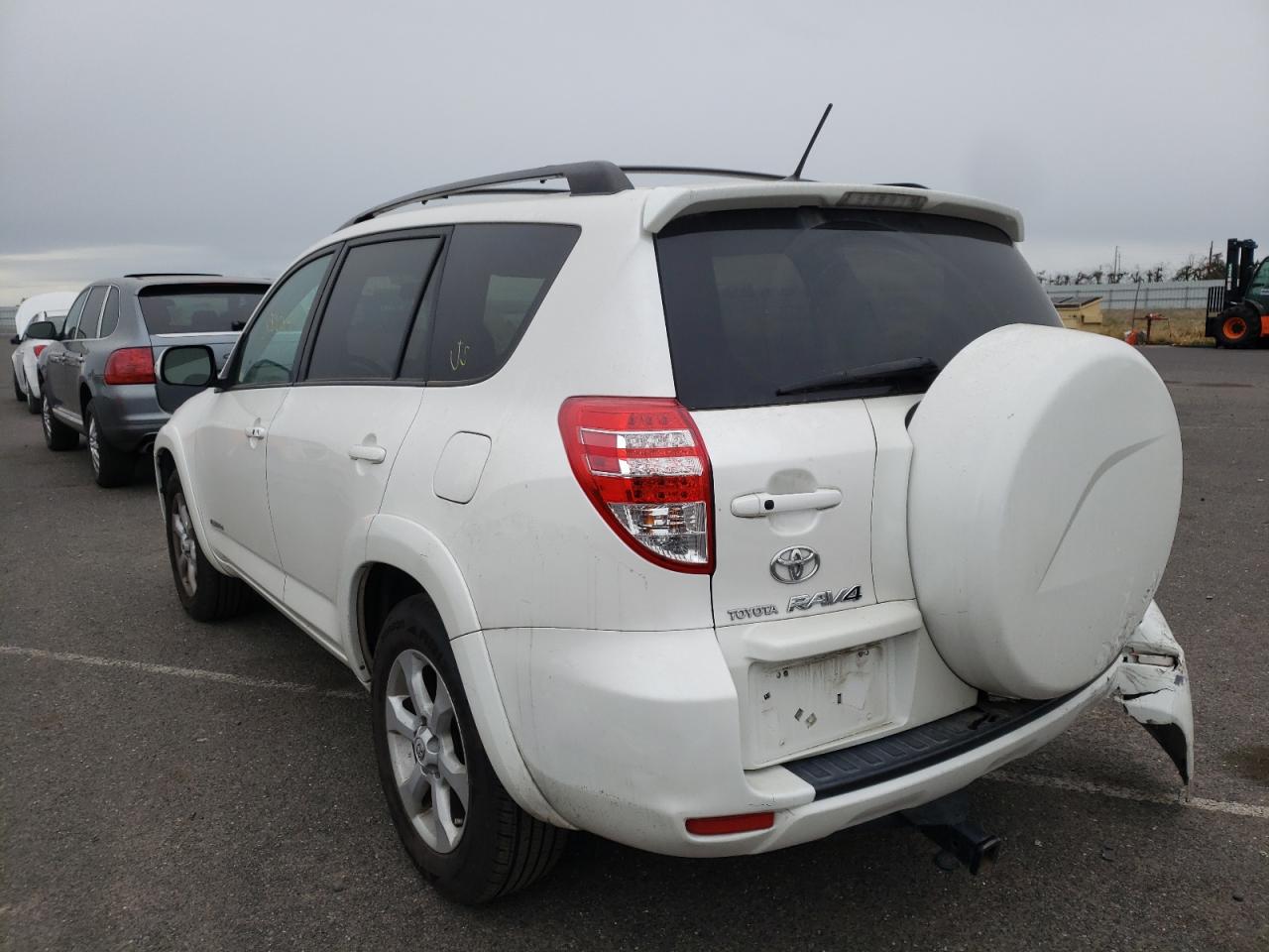Photo 3 from auction – 2010 TOYOTA RAV4 LIMIT with VIN 2T3DK4DV6AW024244