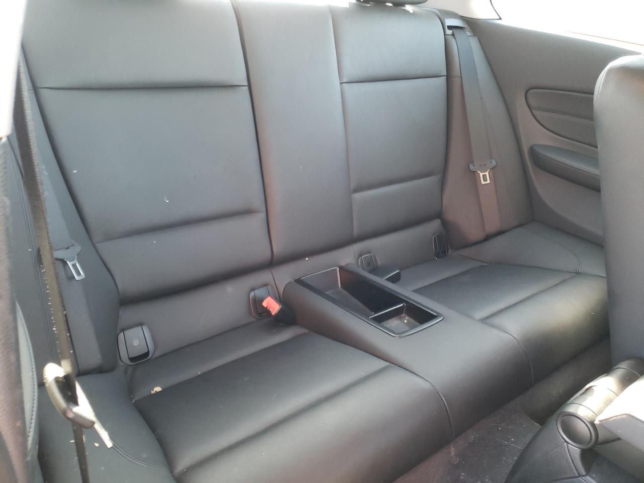 Photo 6 from auction – 2011 BMW 128 I with VIN WBAUP9C58BVL90874