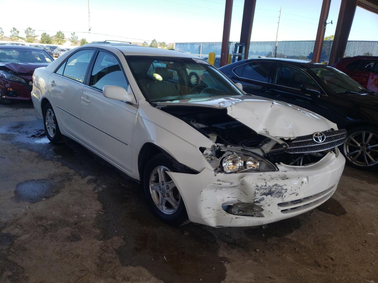 Photo 1 from auction – 2004 TOYOTA CAMRY LE with VIN 4T1BE32KX4U298741