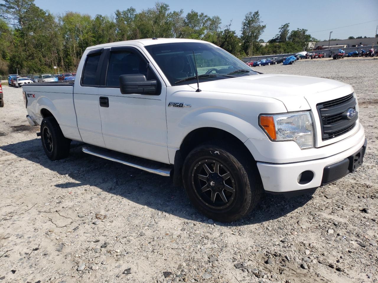 FORD F150 SUPER 2013 with VIN 1FTFX1CF7DKE69205 - Photo from auction