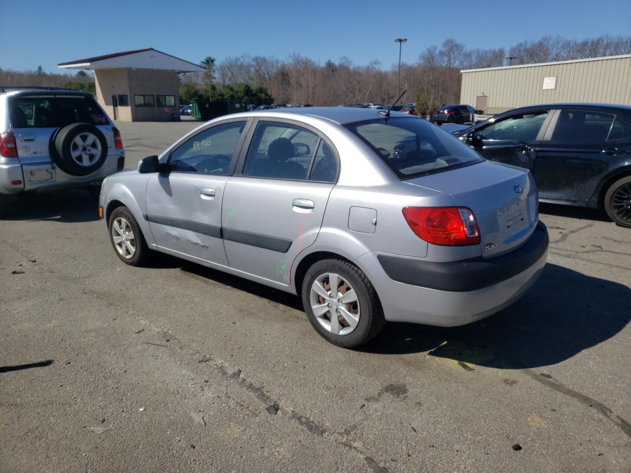 Photo 3 from auction – 2009 KIA RIO BASE with VIN KNADE223496505181
