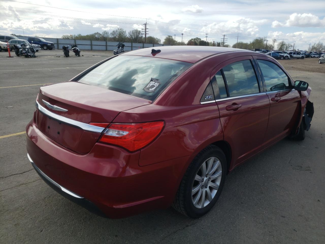 Photo 4 from auction – 2013 CHRYSLER 200 TOURIN with VIN 1C3CCBBG3DN527697