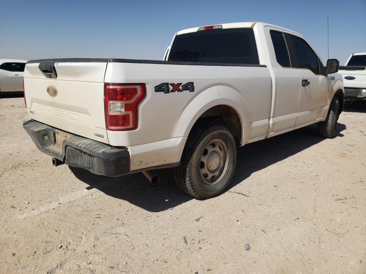 Photo 4 from auction – 2018 FORD EXPEDITION with VIN 1FTEX1EP7JKC05026