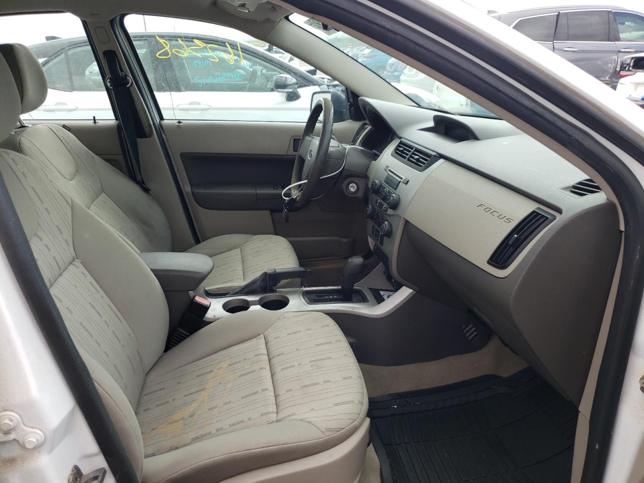 Photo 5 from auction – 2008 FORD FOCUS SE with VIN 1FAHP35N58W241569