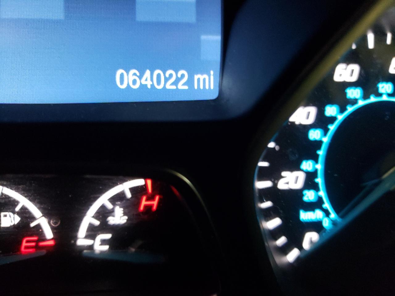 Zdjęcie 8 z aukcji – 2014 FORD ESCAPE SE z VIN 1FMCU0GX4EUE50086
