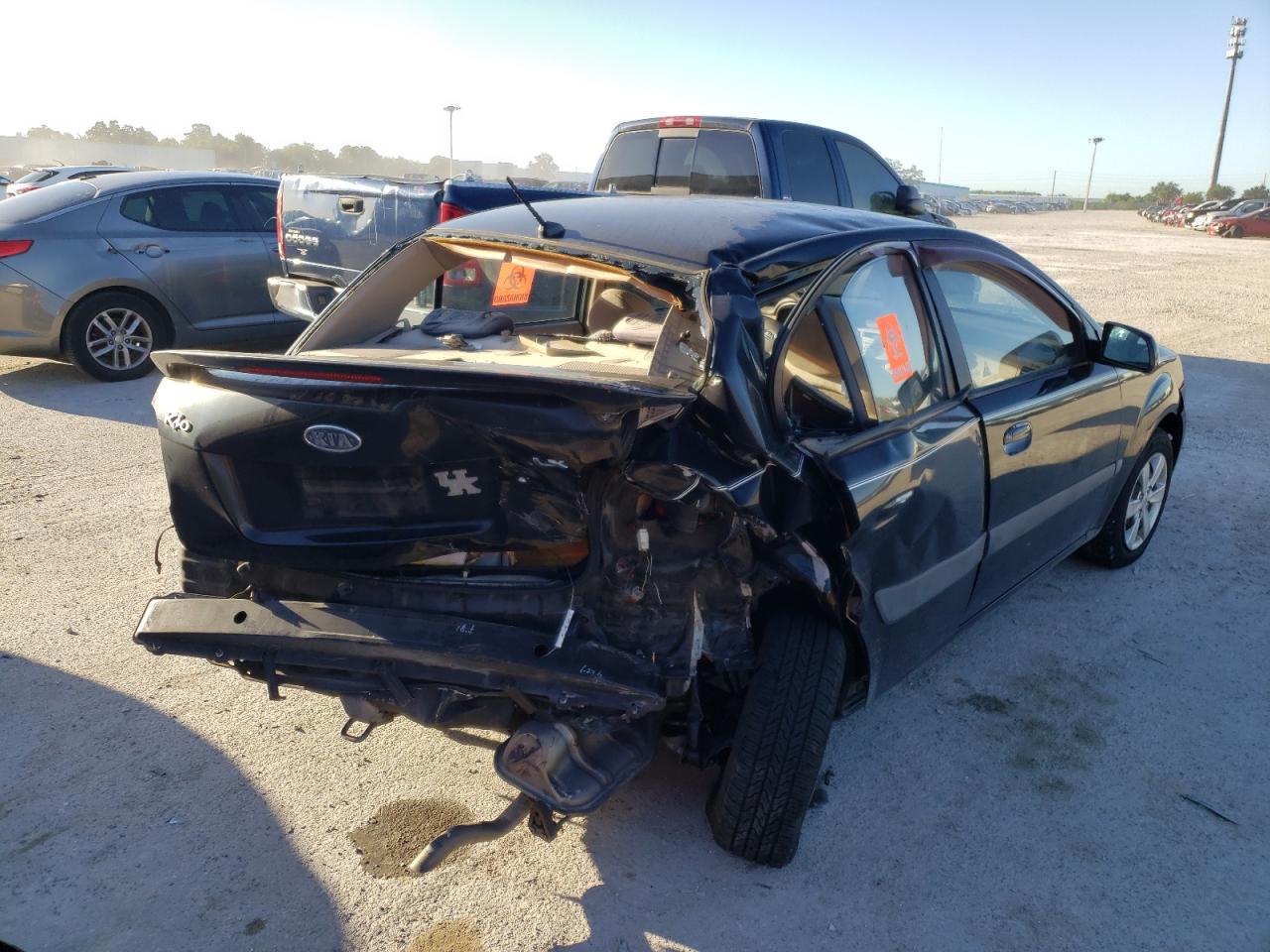 Photo 4 from auction – 2008 KIA RIO BASE with VIN KNADE123486296954