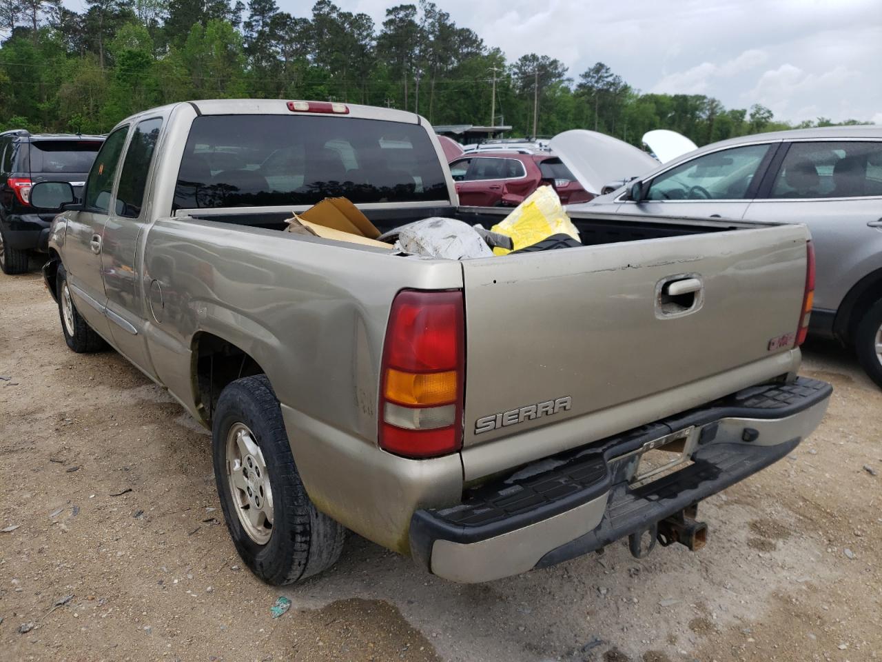 Photo 3 from auction – 2003 GMC NEW SIERRA with VIN 2GTEC19V331146029