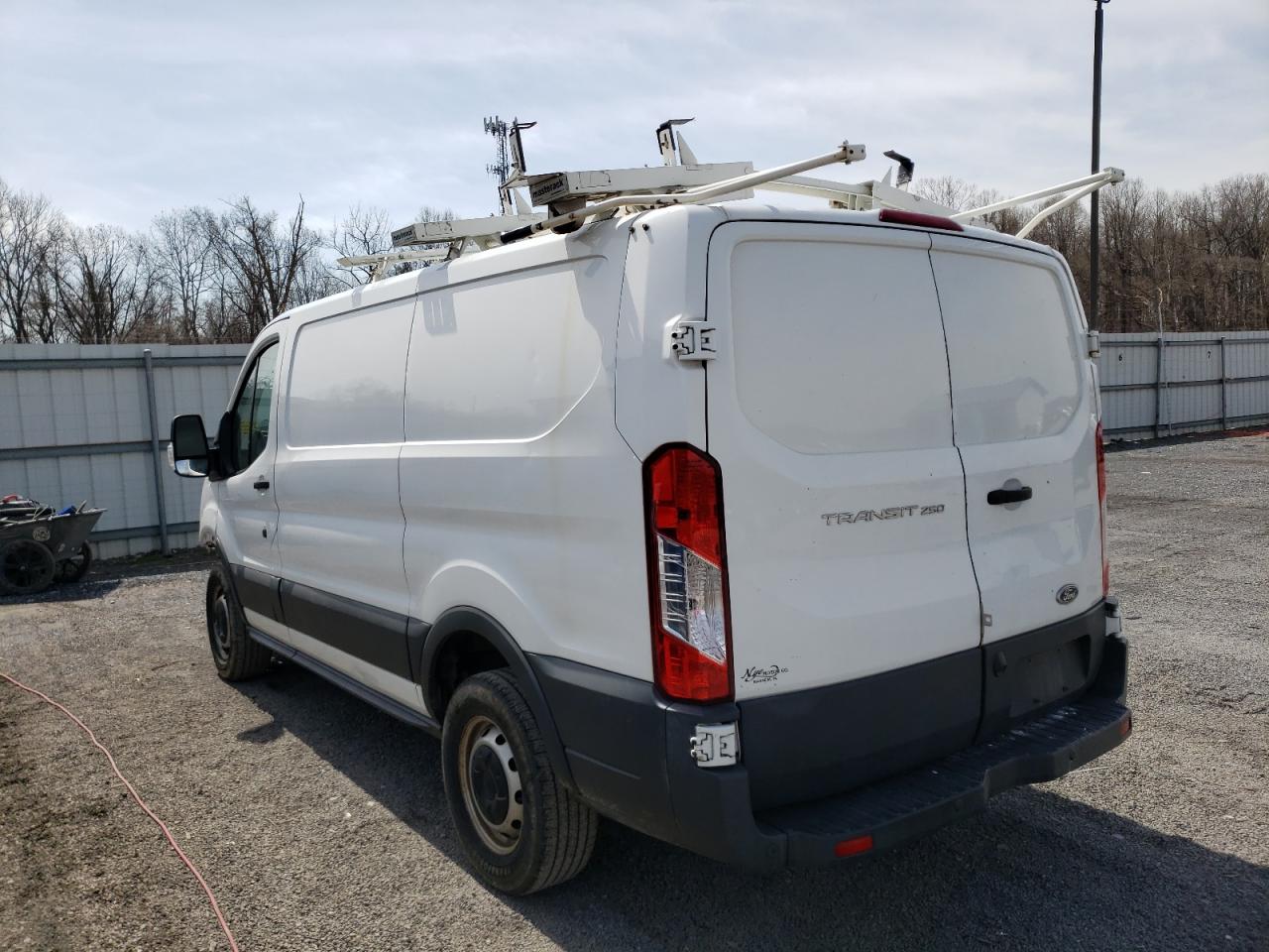 Photo 3 from auction – 2015 FORD TRANSIT T- with VIN 1FTNR1YM5FKB32984