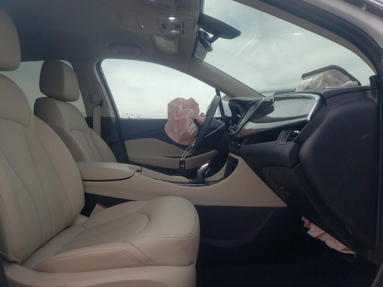 Photo 5 from auction – 2020 BUICK ENVISION E with VIN LRBFXCSA1LD111004