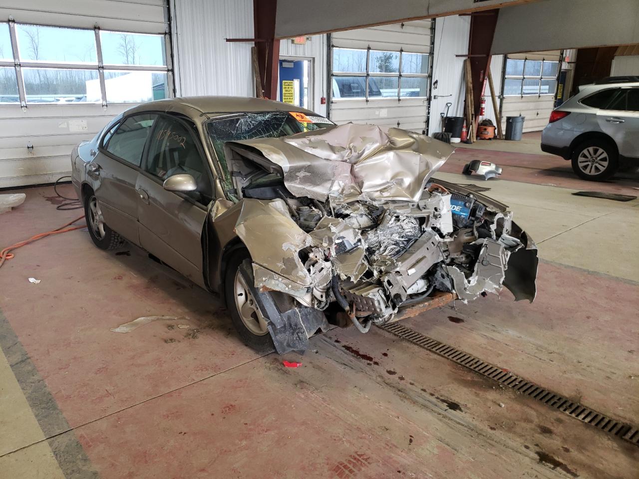 FORD TAURUS 2002 with VIN 1FAFP55242A210021 - Photo from auction