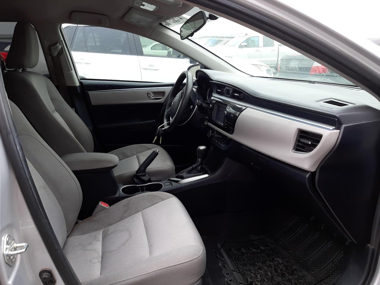 Photo 5 from auction – 2015 TOYOTA COROLLA L with VIN 2T1BURHE4FC271899