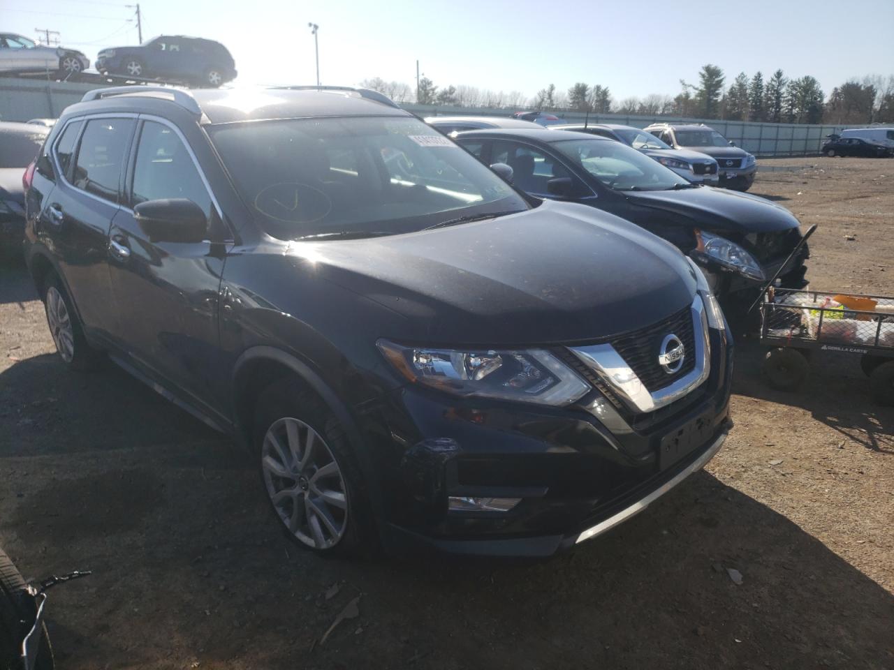 Photo 1 from auction – 2017 NISSAN ROGUE S with VIN KNMAT2MV9HP563547