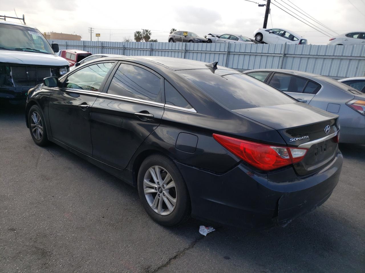 Photo 3 from auction – 2011 HYUNDAI SONATA GLS with VIN 5NPEB4AC6BH294123