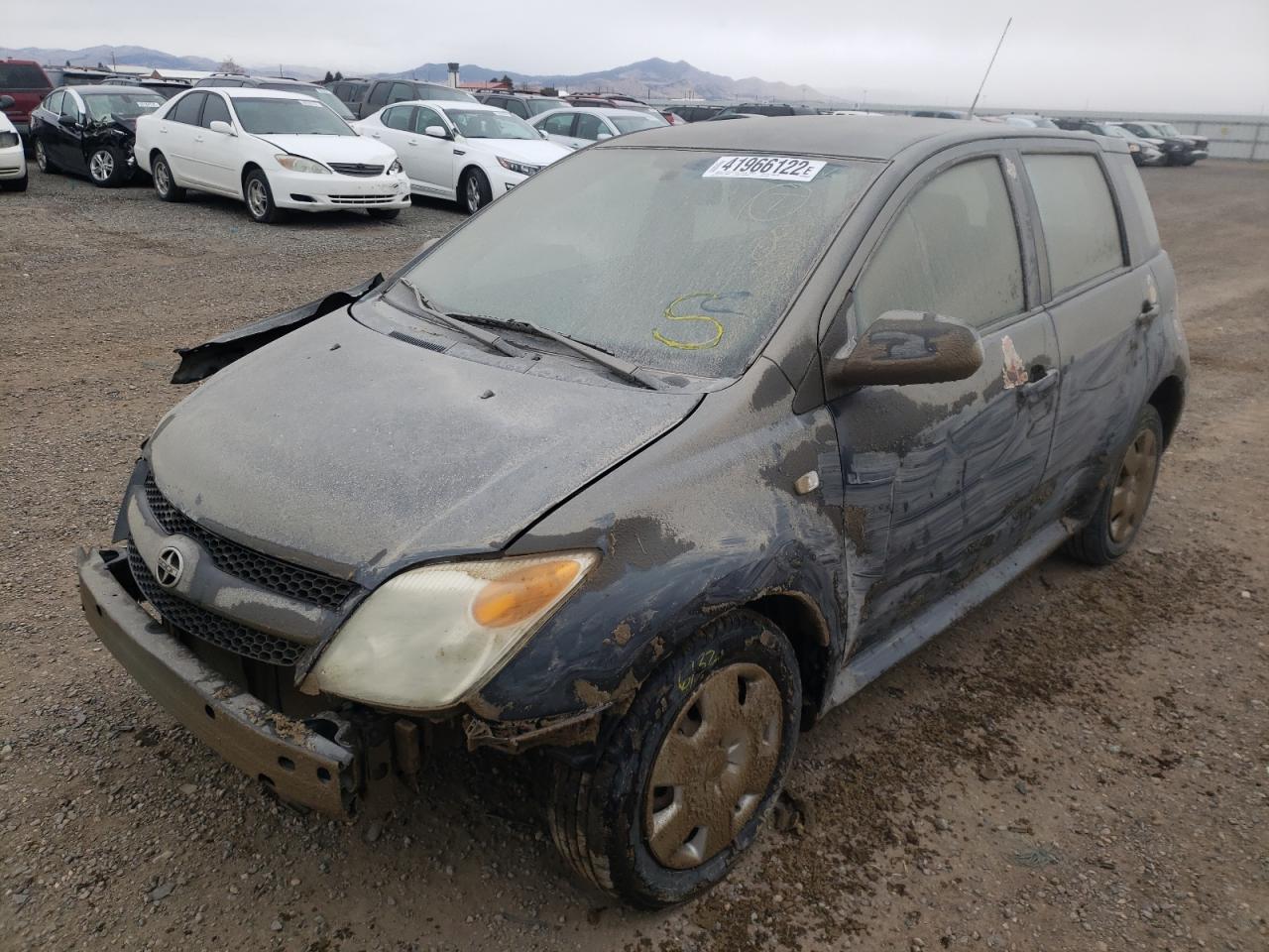 Photo 2 from auction – 2006 TOYOTA SCION XA with VIN JTKKT624860170515