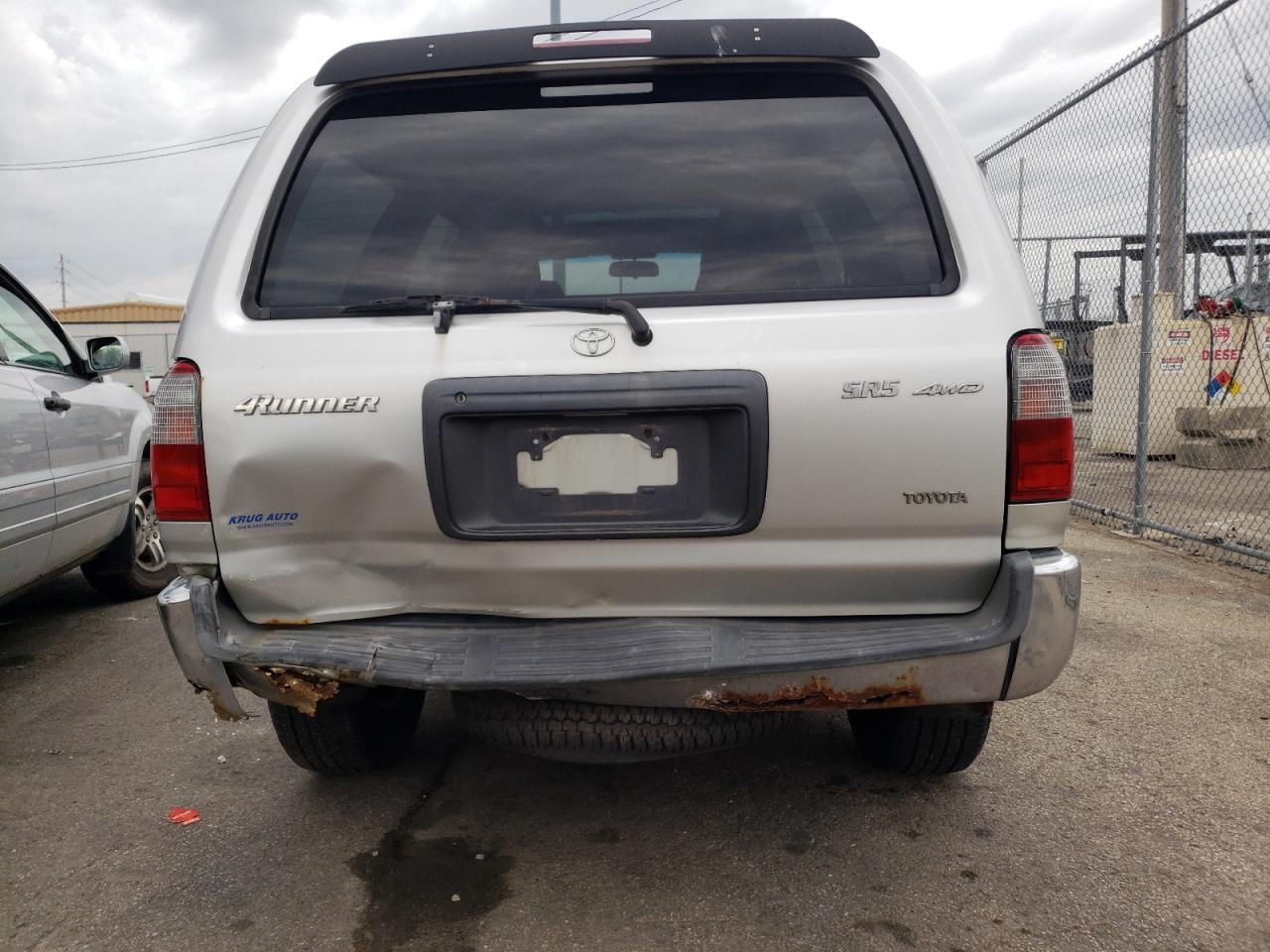 Photo 9 from auction – 2000 TOYOTA 4RUNNER SR with VIN JT3HN86R6Y0323090