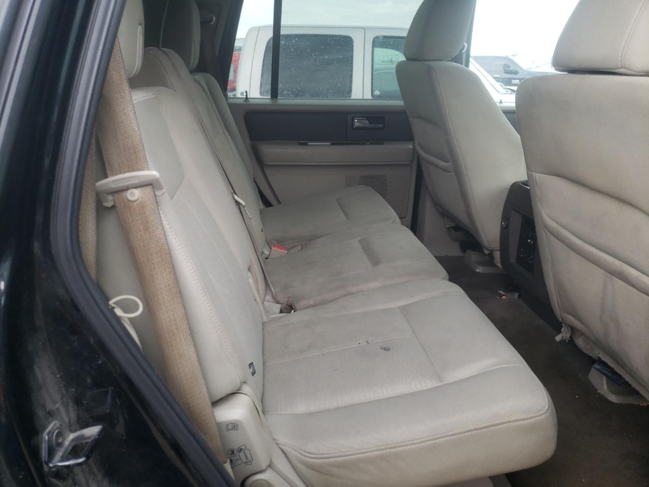 Photo 6 from auction – 2010 FORD EXPEDITION with VIN 1FMJU1F50AEB50725