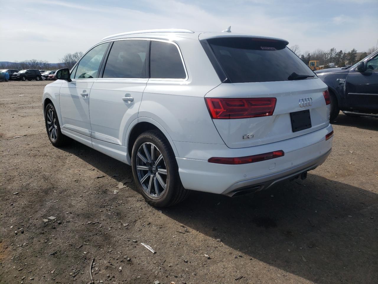 Zdjęcie 3 z aukcji – 2017 AUDI Q7 PREMIUM z VIN WA1LAAF73HD021640