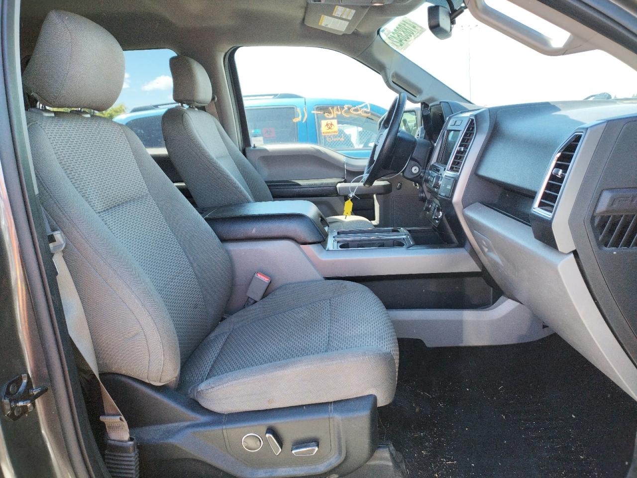 Photo 5 from auction – 2016 FORD F150 SUPER with VIN 1FTFW1EG3GKE04476
