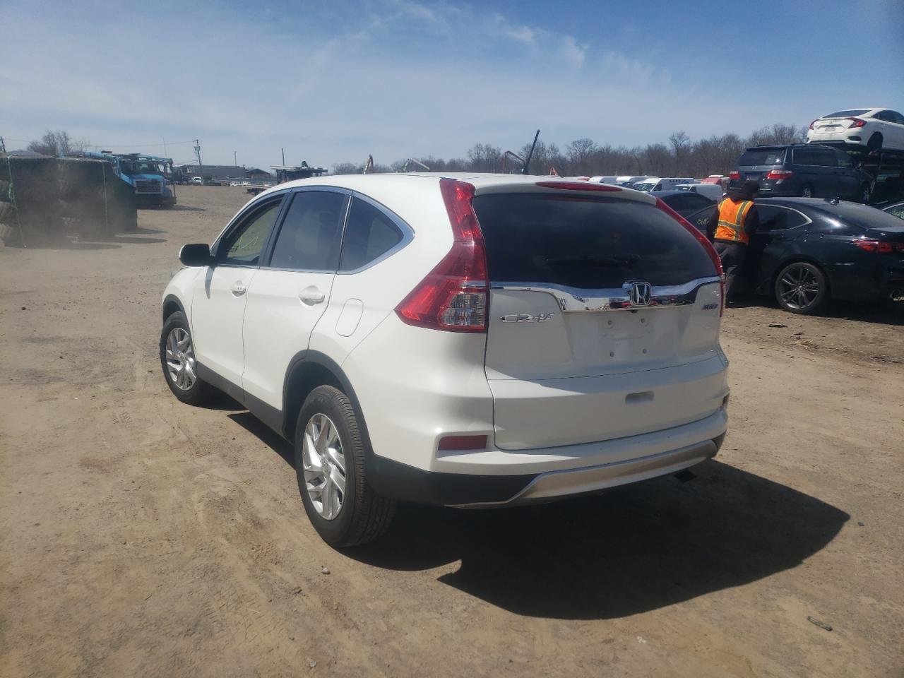 Photo 3 from auction – 2016 HONDA CR-V EX with VIN 5J6RM4H55GL084015