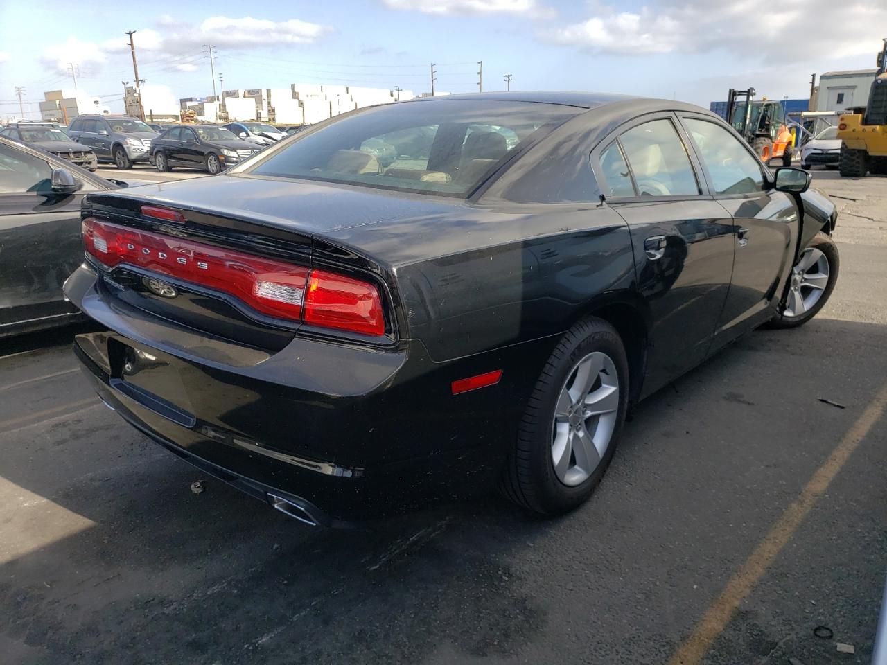 Photo 4 from auction – 2013 DODGE CHARGER SE with VIN 2C3CDXBG6DH539698