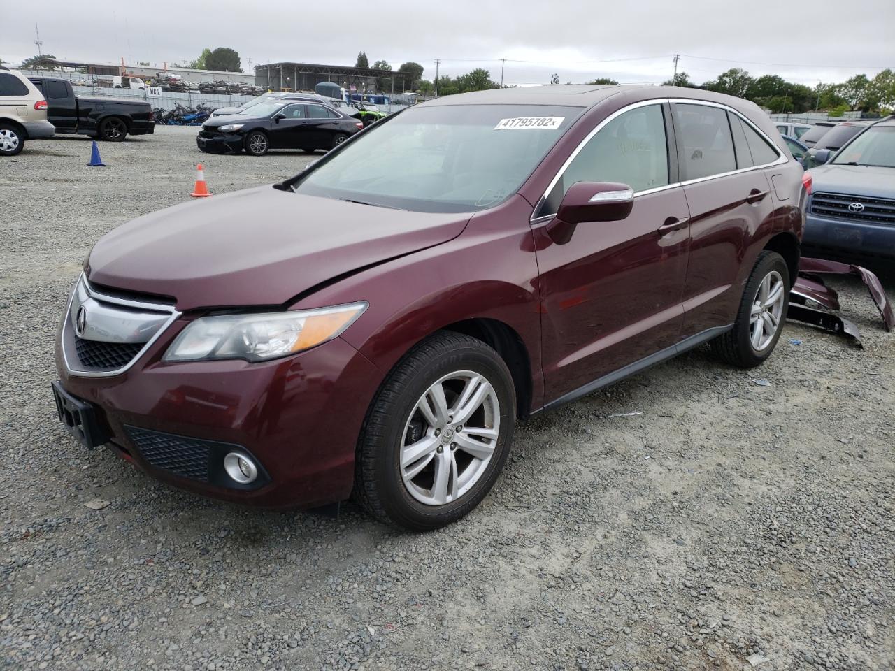 Photo 2 from auction – 2014 ACURA RDX TECHNO with VIN 5J8TB3H56EL008281