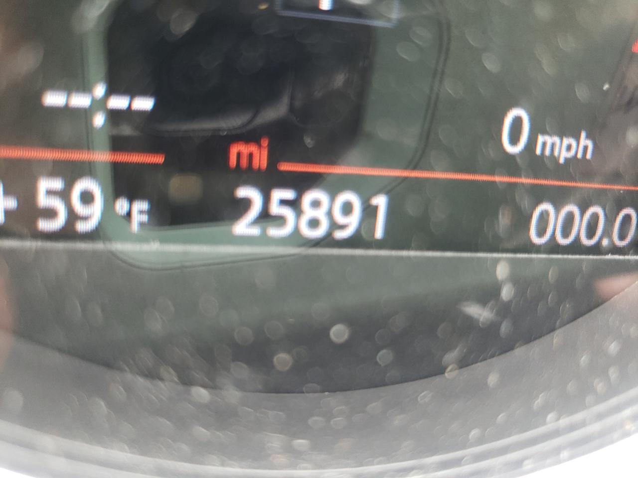 Photo 8 from auction – 2018 MINI COOPER COU with VIN WMZYV5C35J3E03921