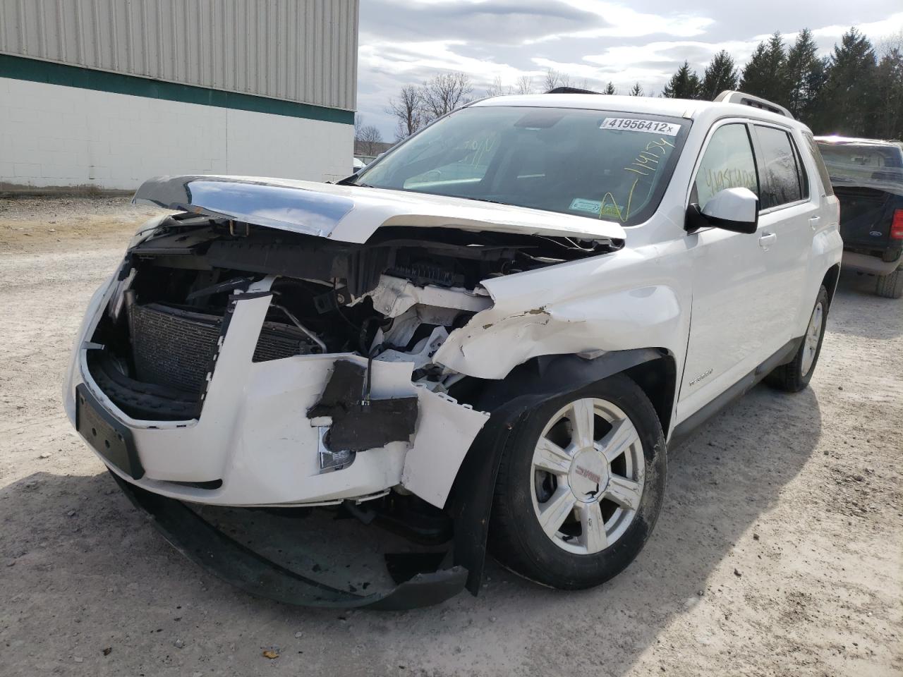 Photo 2 from auction – 2014 GMC TERRAIN SL with VIN 2GKFLSE35E6237862
