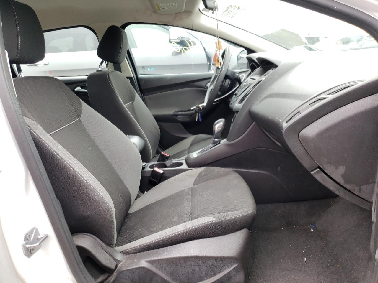 Photo 5 from auction – 2012 FORD FOCUS SE with VIN 1FAHP3F28CL235960