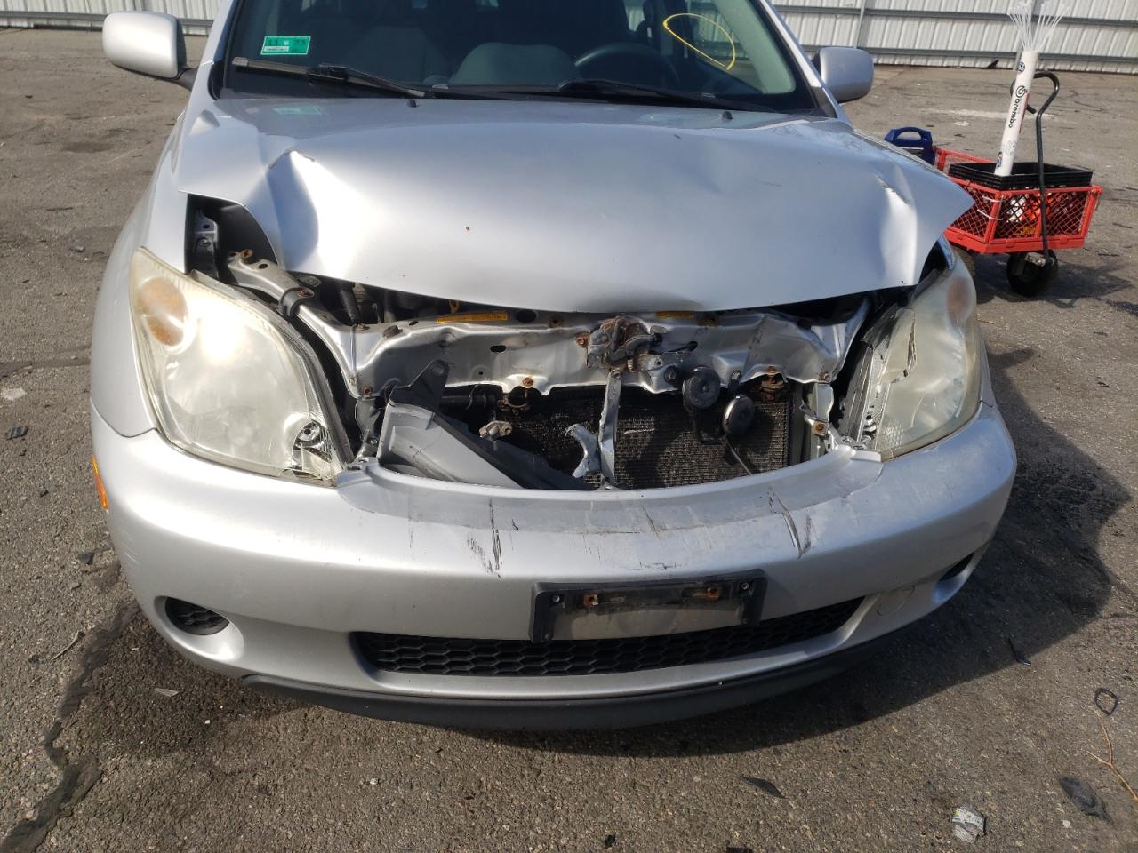 Photo 9 from auction – 2005 TOYOTA SCION XA with VIN JTKKT624450104400