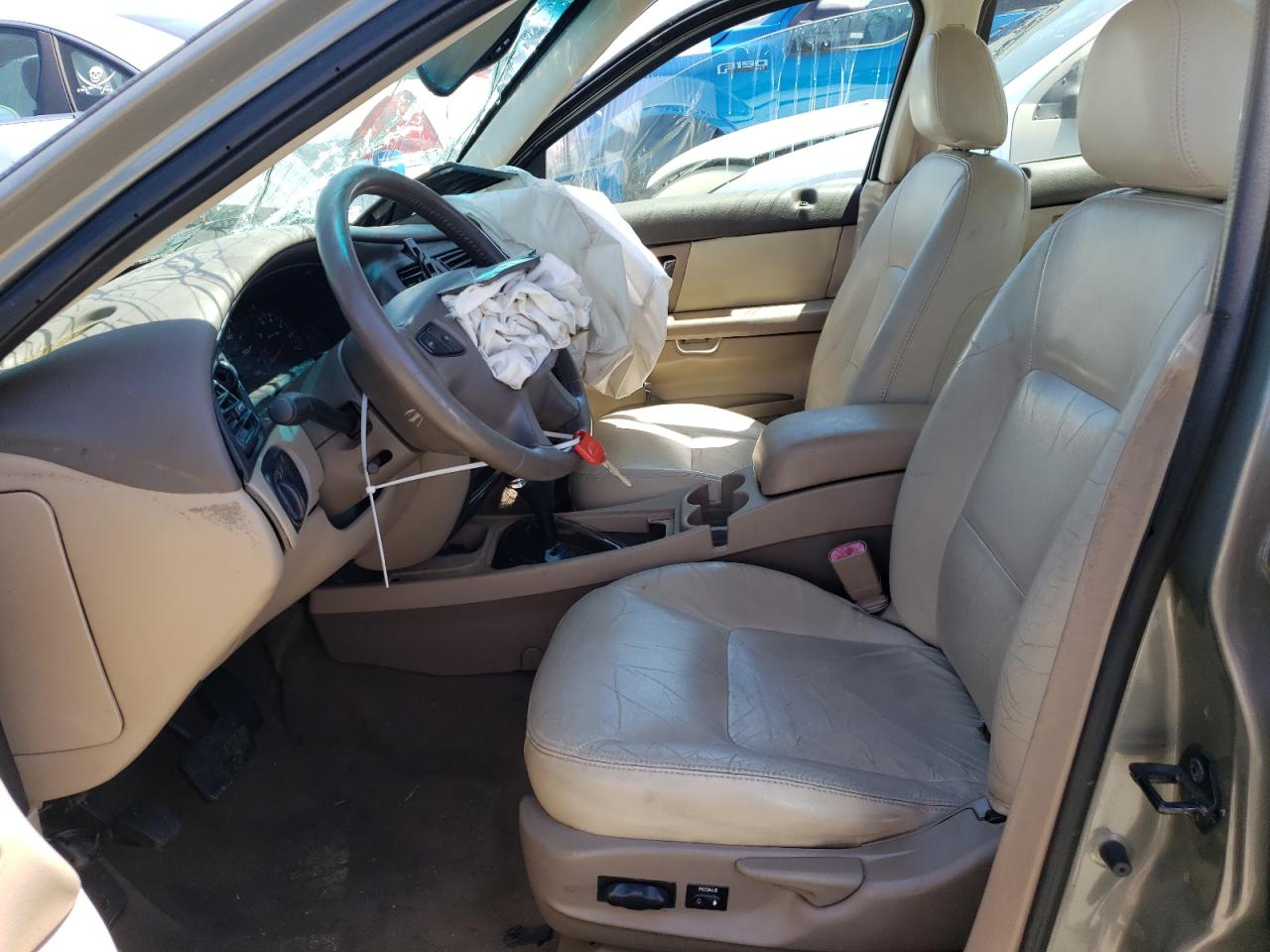 Photo 5 from auction – 2002 MERCURY SABLE LS P with VIN 1MEFM55S52A628492