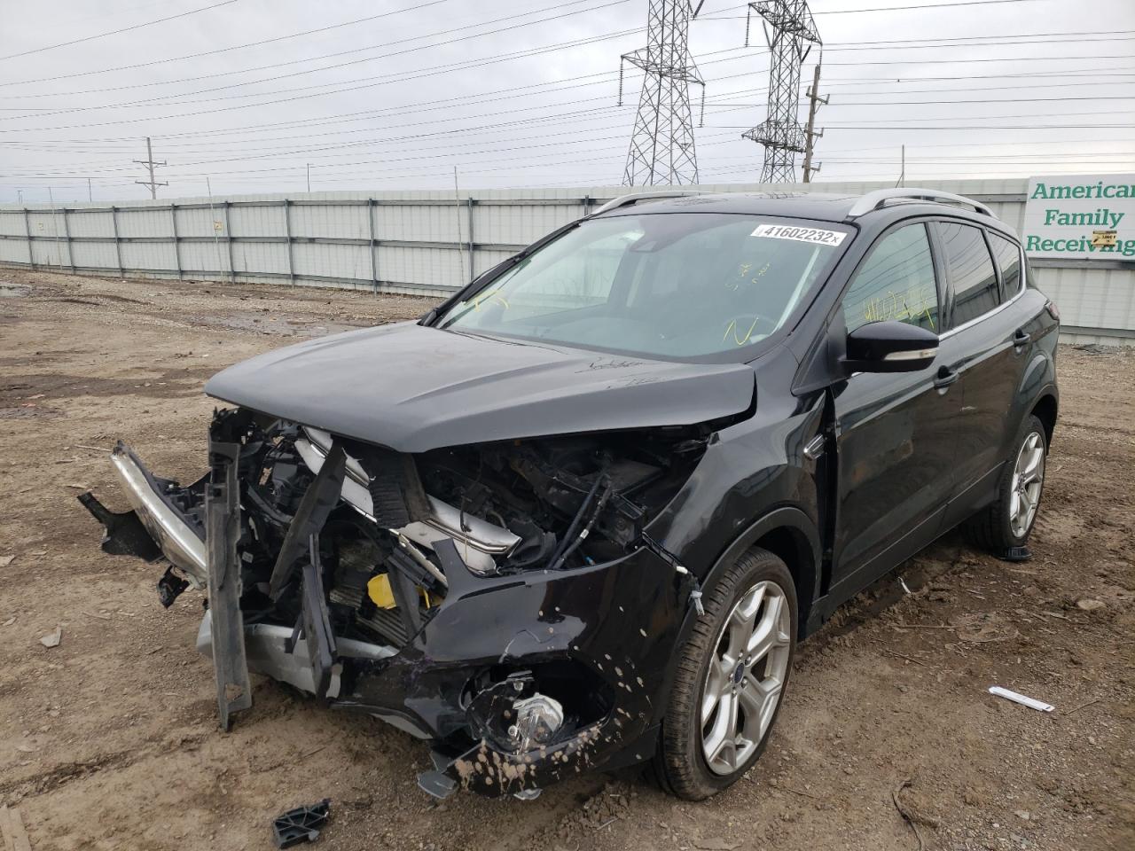 Photo 2 from auction – 2017 FORD ESCAPE TIT with VIN 1FMCU9J94HUC20504